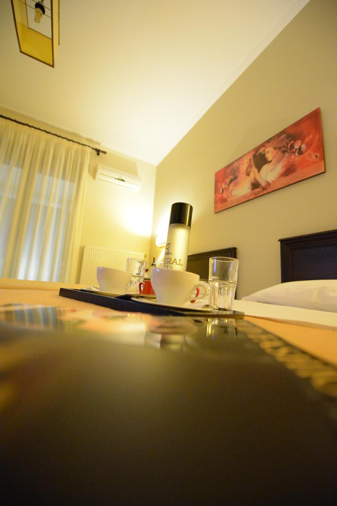 Central Hotel Паралия-Катерини Экстерьер фото