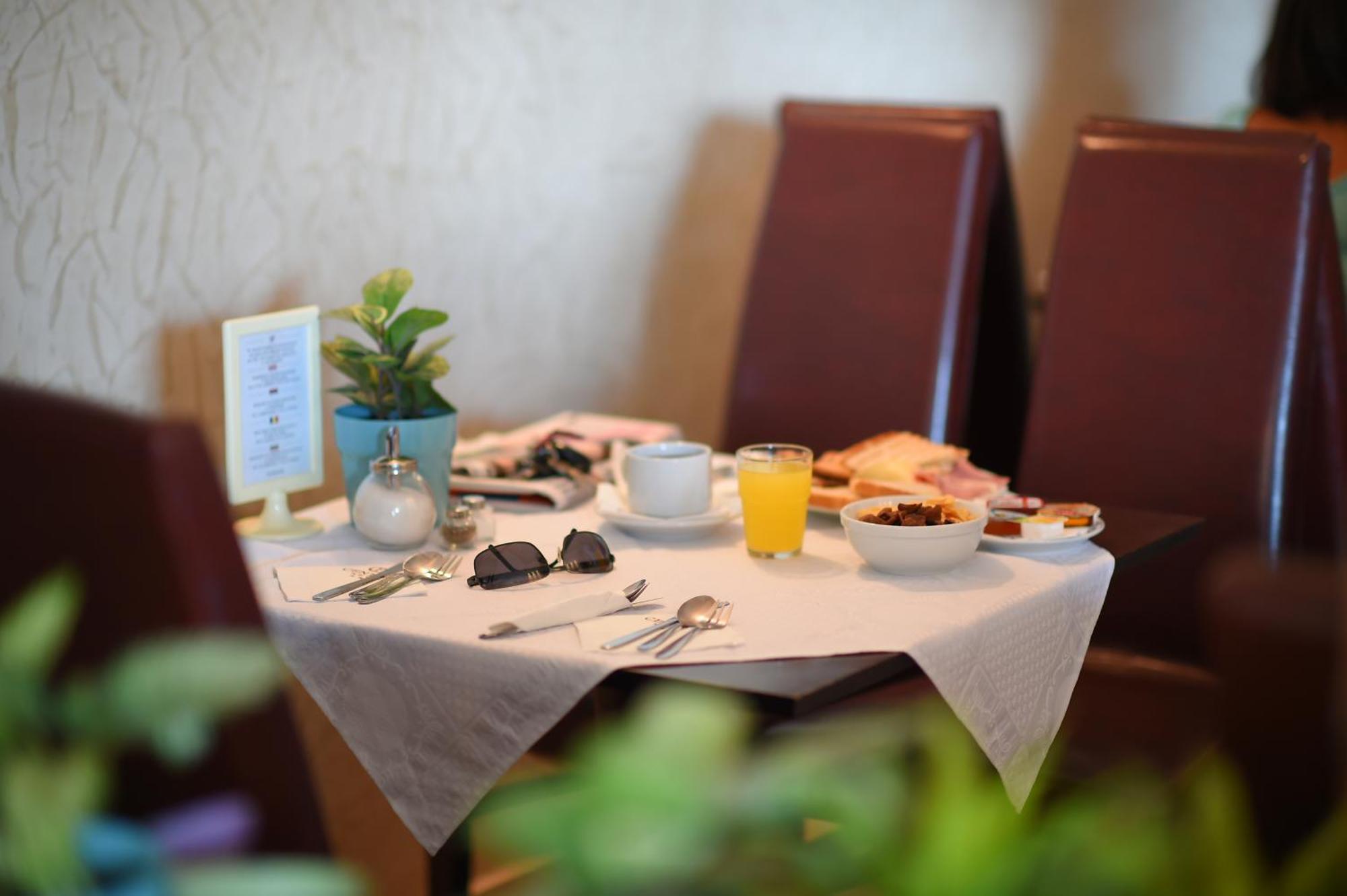 Central Hotel Паралия-Катерини Экстерьер фото
